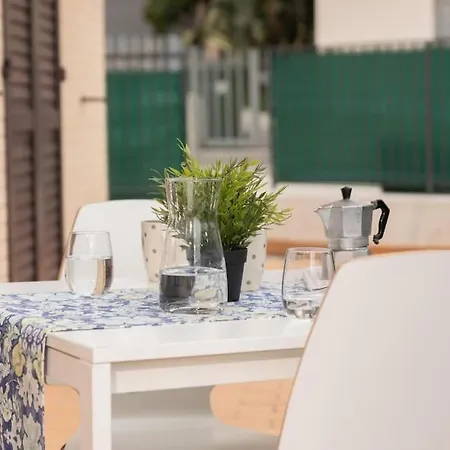 Appartement Relaxingholidaysbonsaiapartment Porto SantʼElpidio