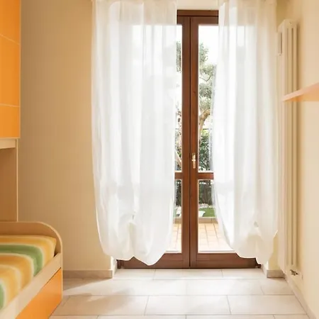Relaxingholidaysbonsaiapartment Porto SantʼElpidio
